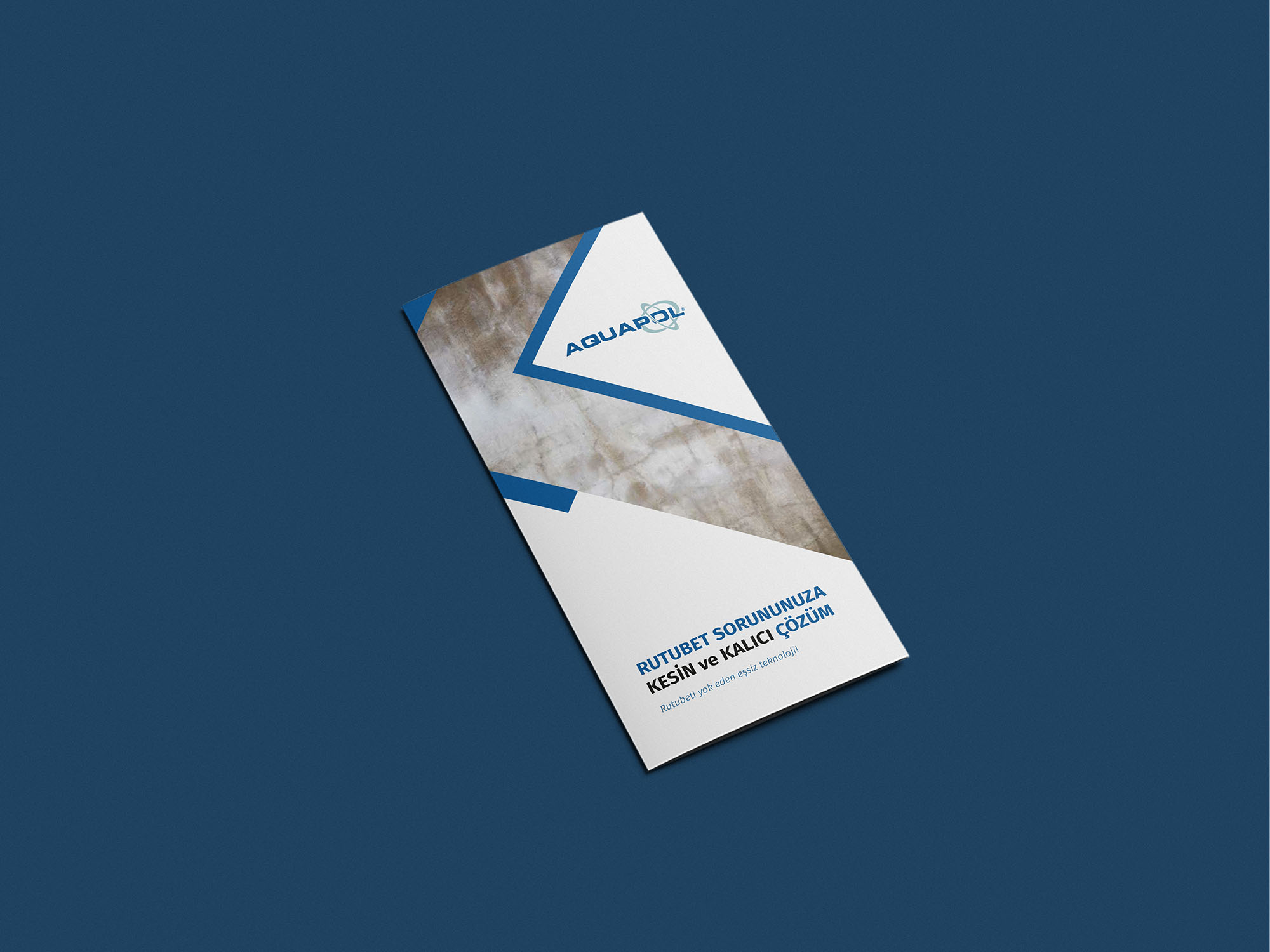 Aquapol Tri-fold Broşür Tasarımı Mockup