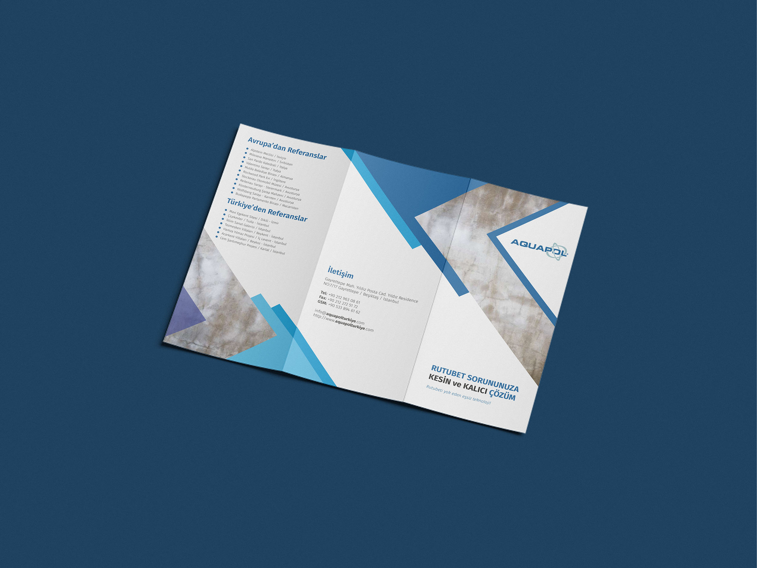 Aquapol Tri-fold Broşür Tasarımı Mockup