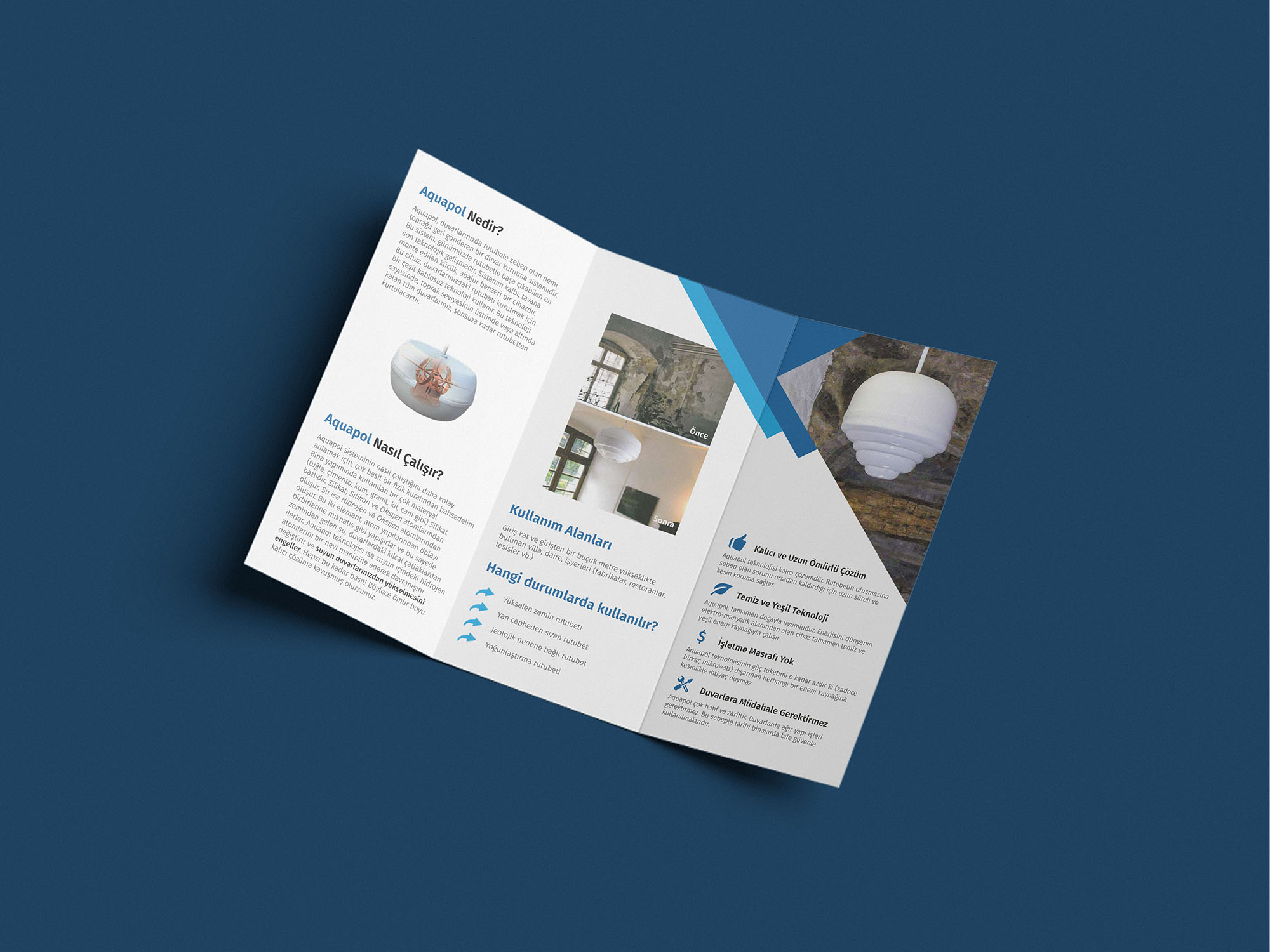 Aquapol Tri-fold Broşür Tasarımı Mockup